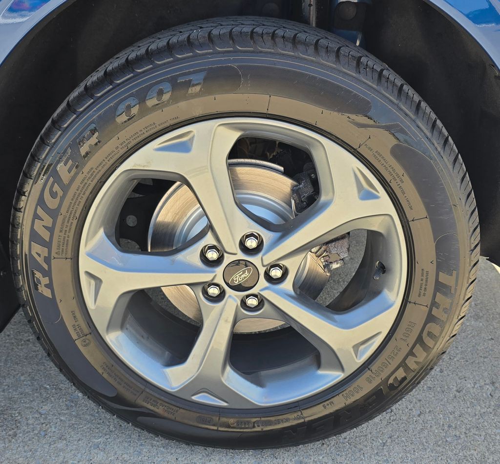 2023 Ford Escape Image 13