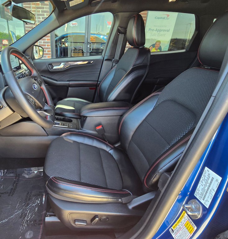 2023 Ford Escape Image 18