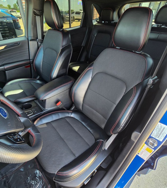 2023 Ford Escape Image 19