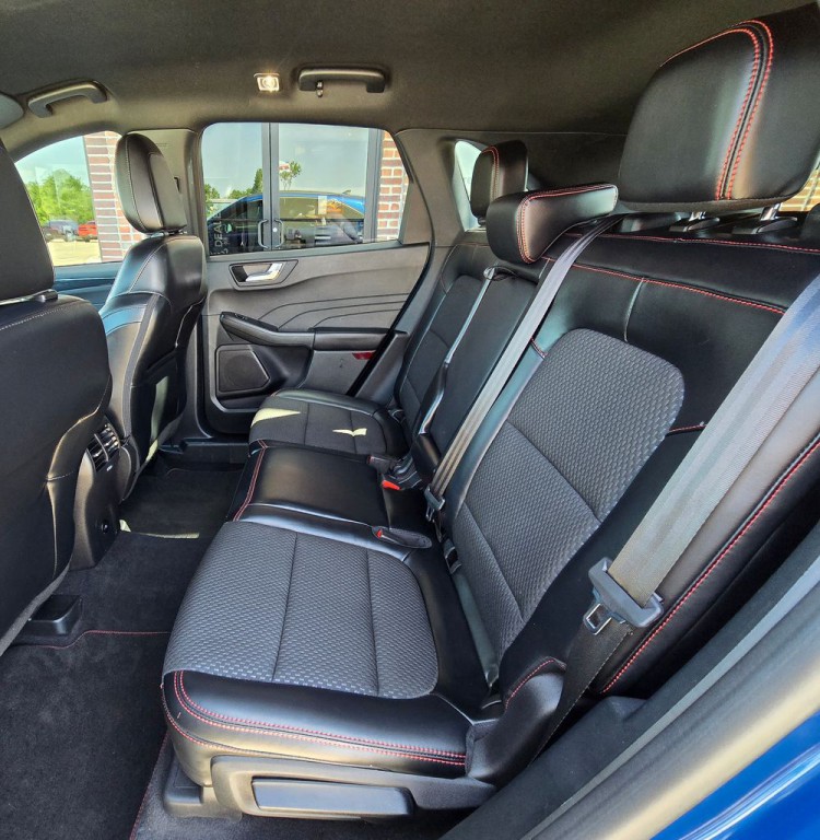 2023 Ford Escape Image 35