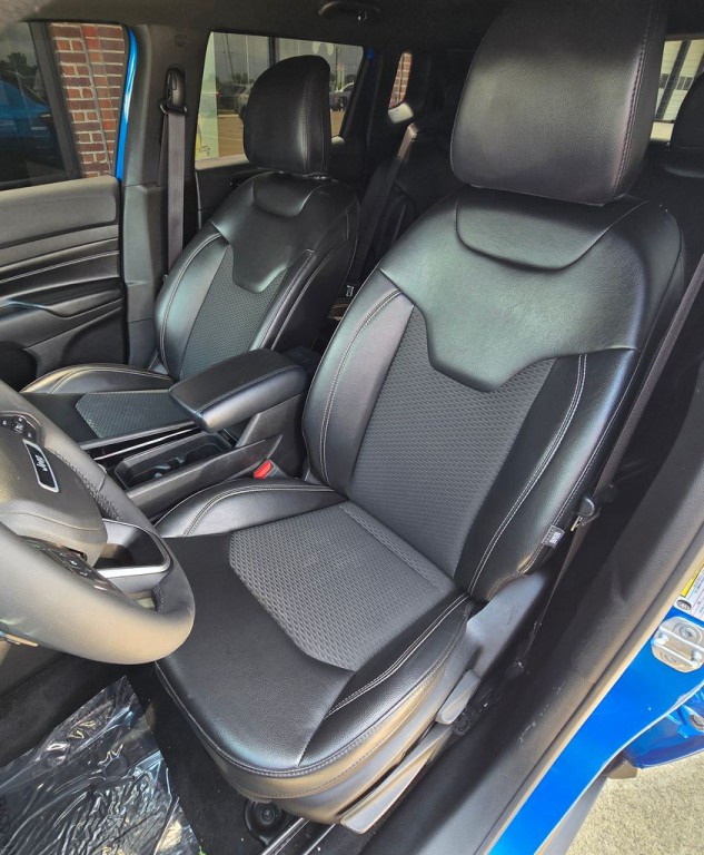 2023 Jeep Compass Image 18
