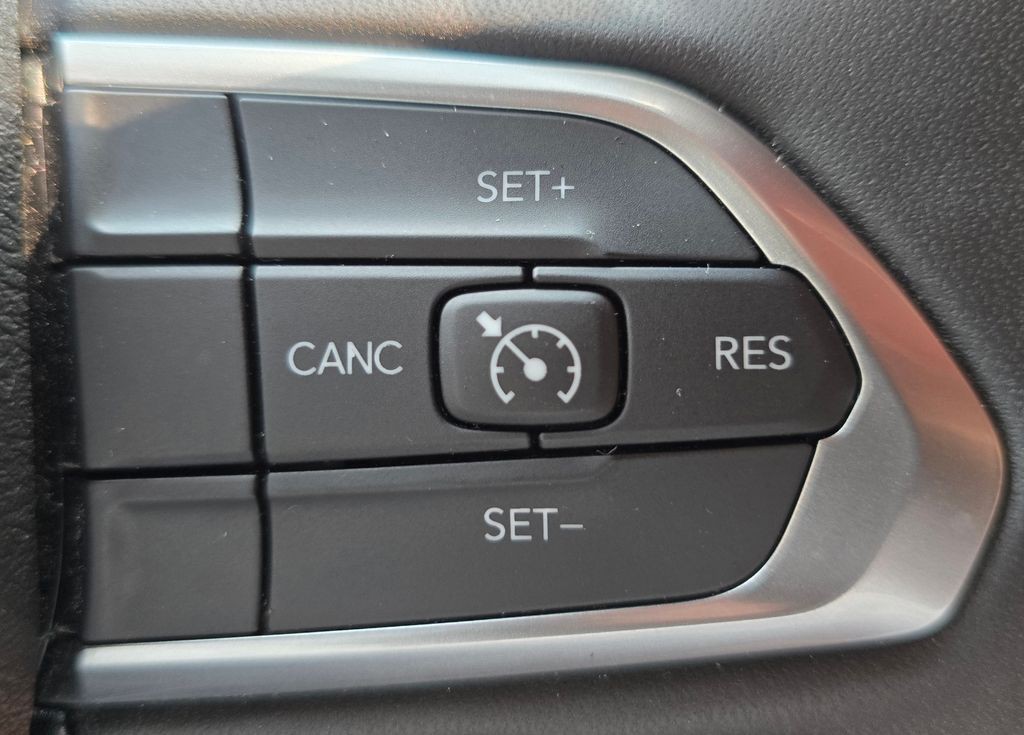 2023 Jeep Compass Image 23
