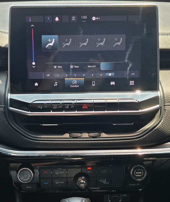 2023 Jeep Compass Image 24