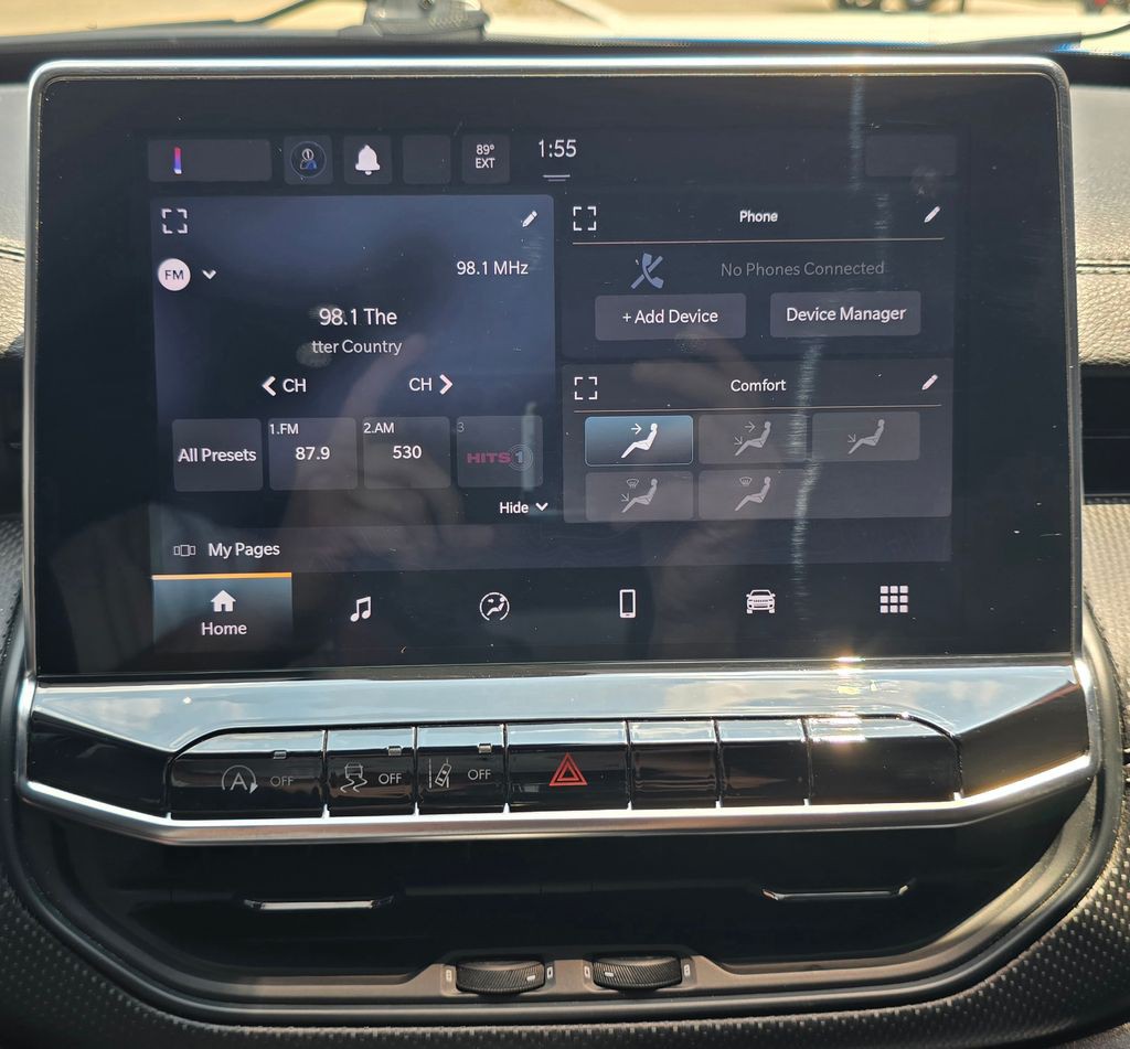 2023 Jeep Compass Image 25