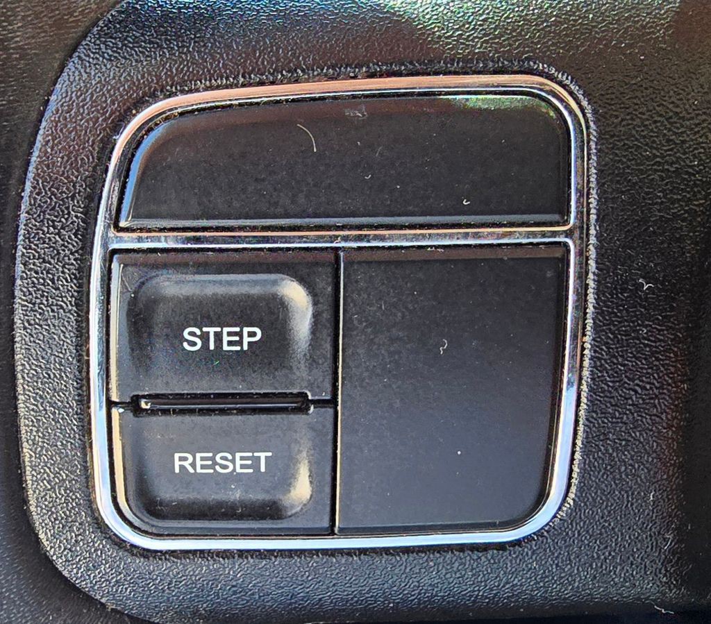 2016 Jeep Wrangler Image 19