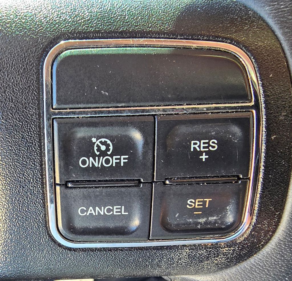 2016 Jeep Wrangler Image 20