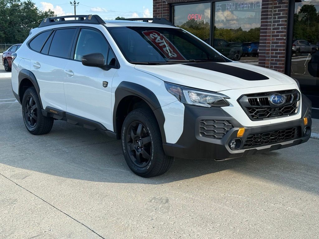 2023 Subaru Forester Image 3