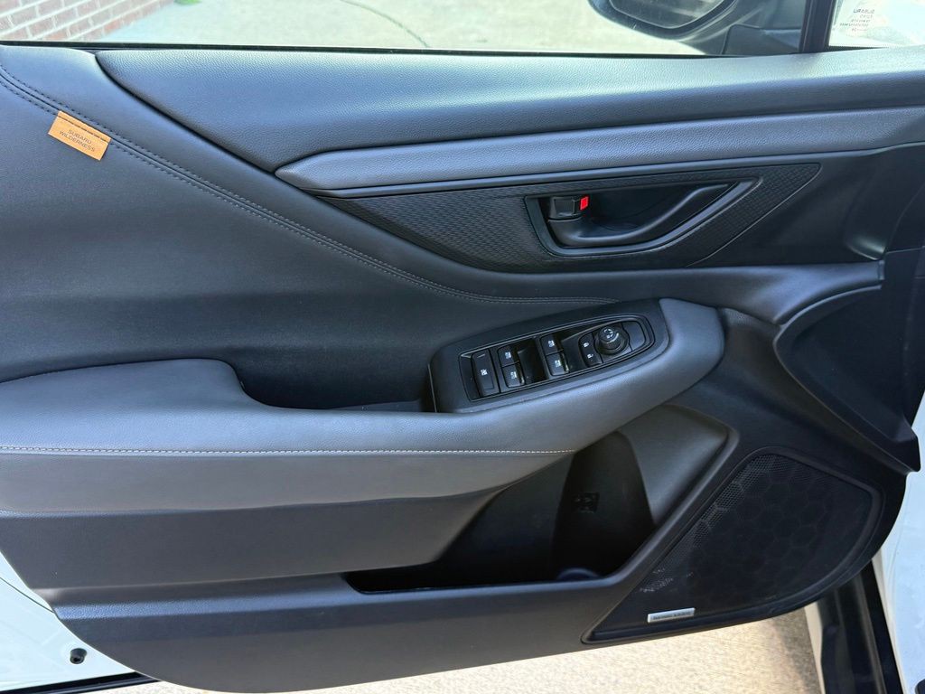 2023 Subaru Forester Image 9