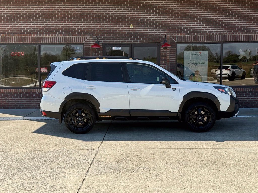 2023 Subaru Forester Image 5