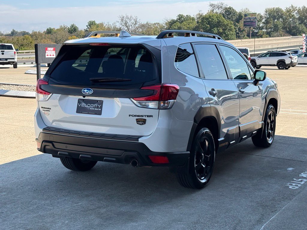 2023 Subaru Forester Image 8