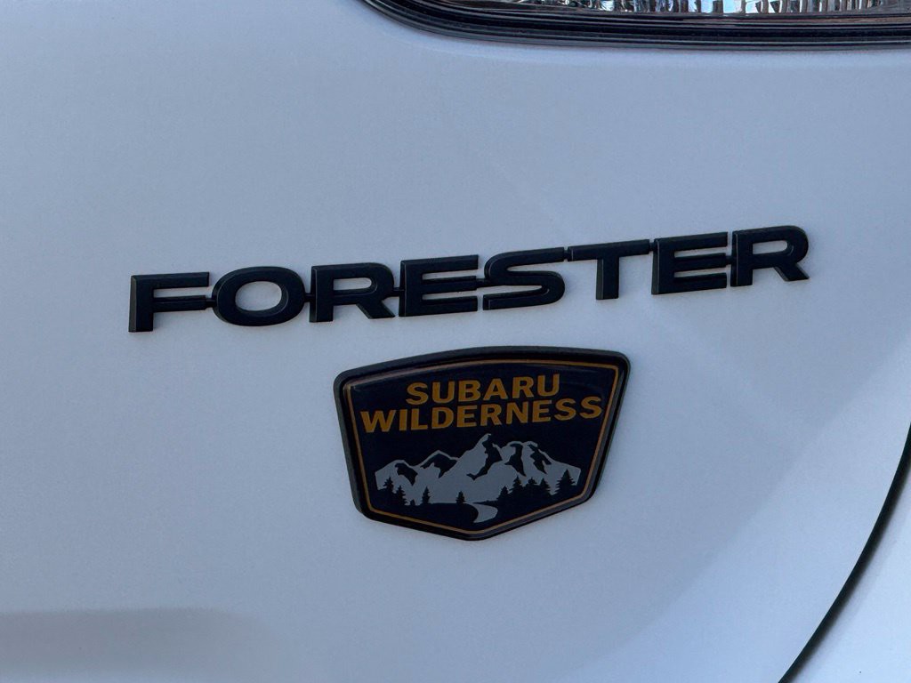 2023 Subaru Forester Image 11