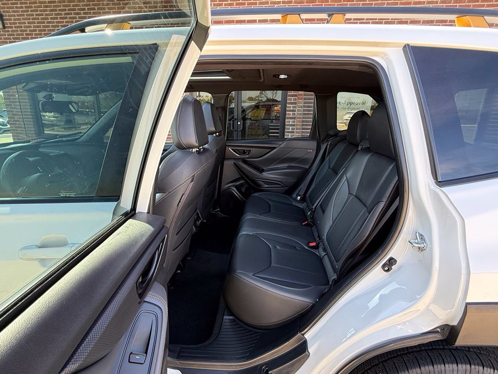 2023 Subaru Forester Image 28