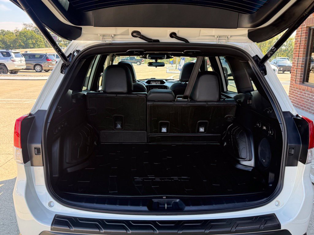 2023 Subaru Forester Image 40