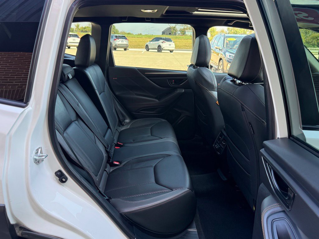 2023 Subaru Forester Image 48