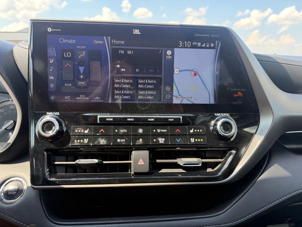 2022 Toyota Highlander Image 13