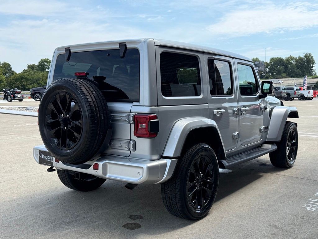 2022 Jeep Wrangler Image 7