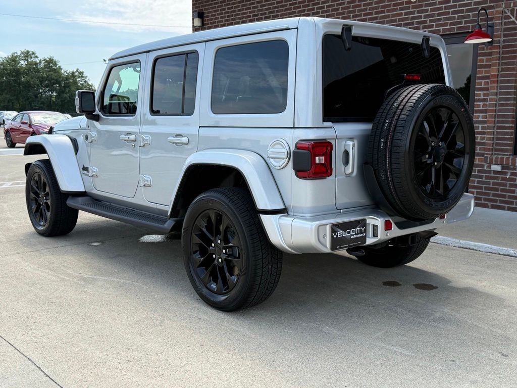 2022 Jeep Wrangler Image 8