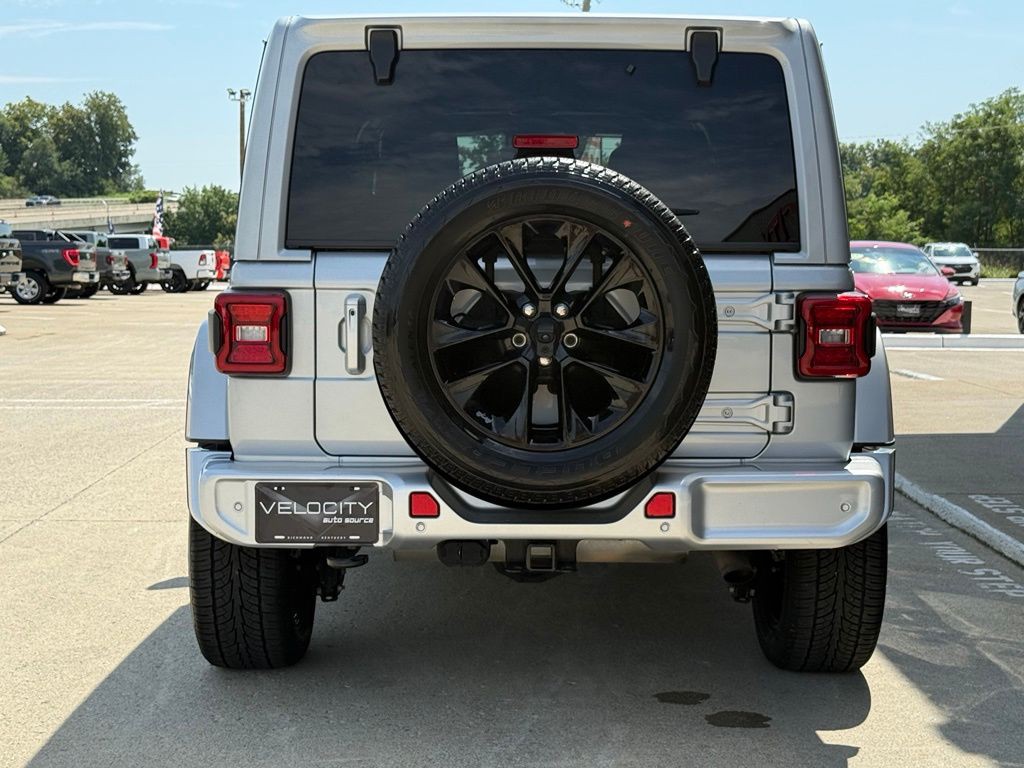 2022 Jeep Wrangler Image 9
