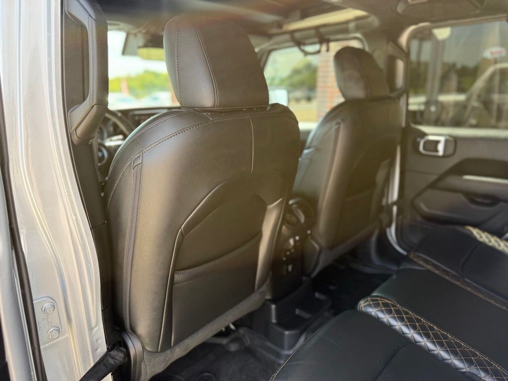 2022 Jeep Wrangler Image 39
