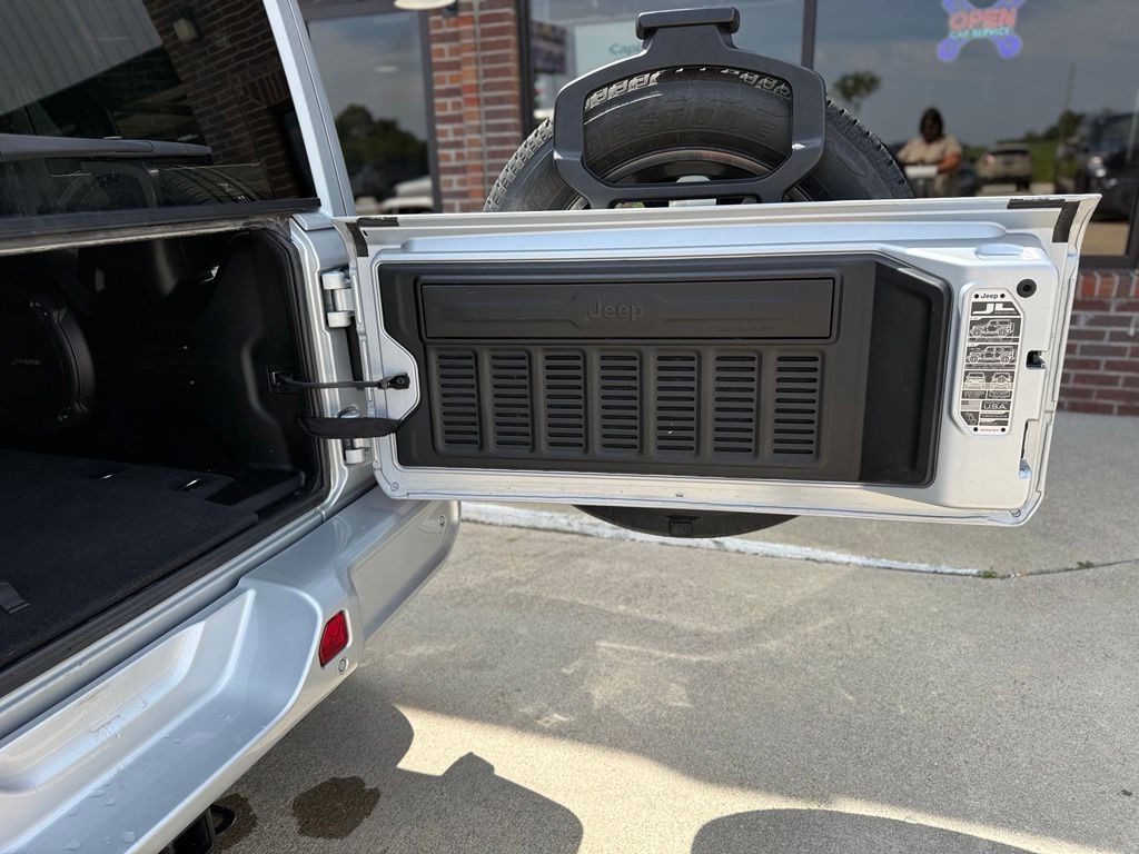 2022 Jeep Wrangler Image 49