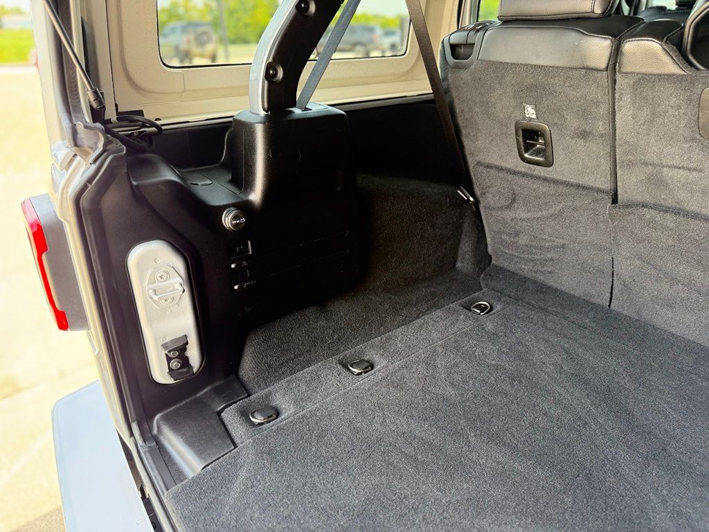 2022 Jeep Wrangler Image 53
