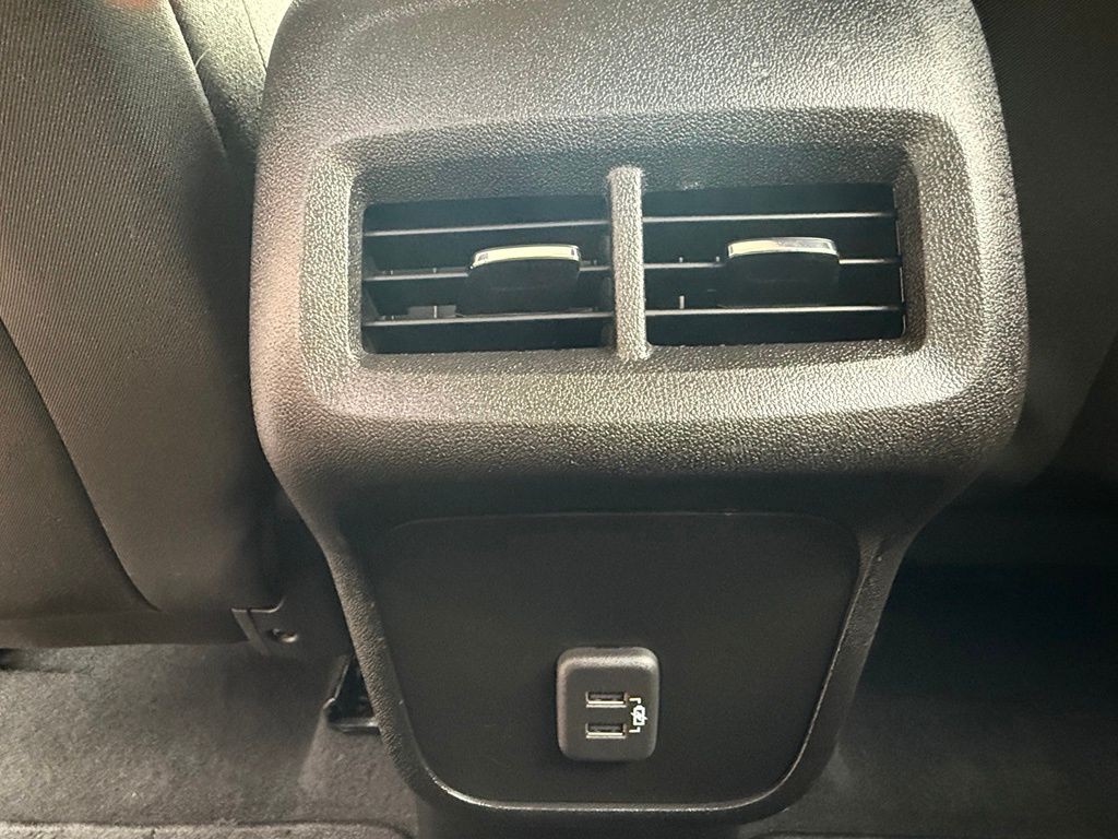 2021 Chevrolet Equinox Image 33