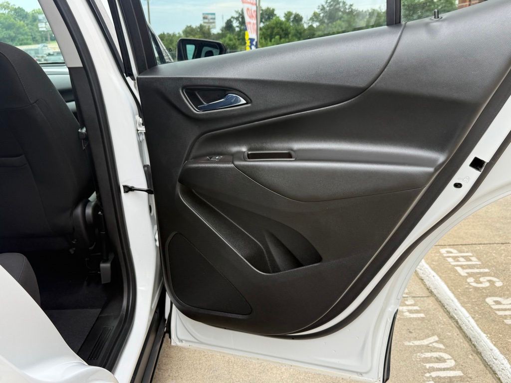 2021 Chevrolet Equinox Image 45