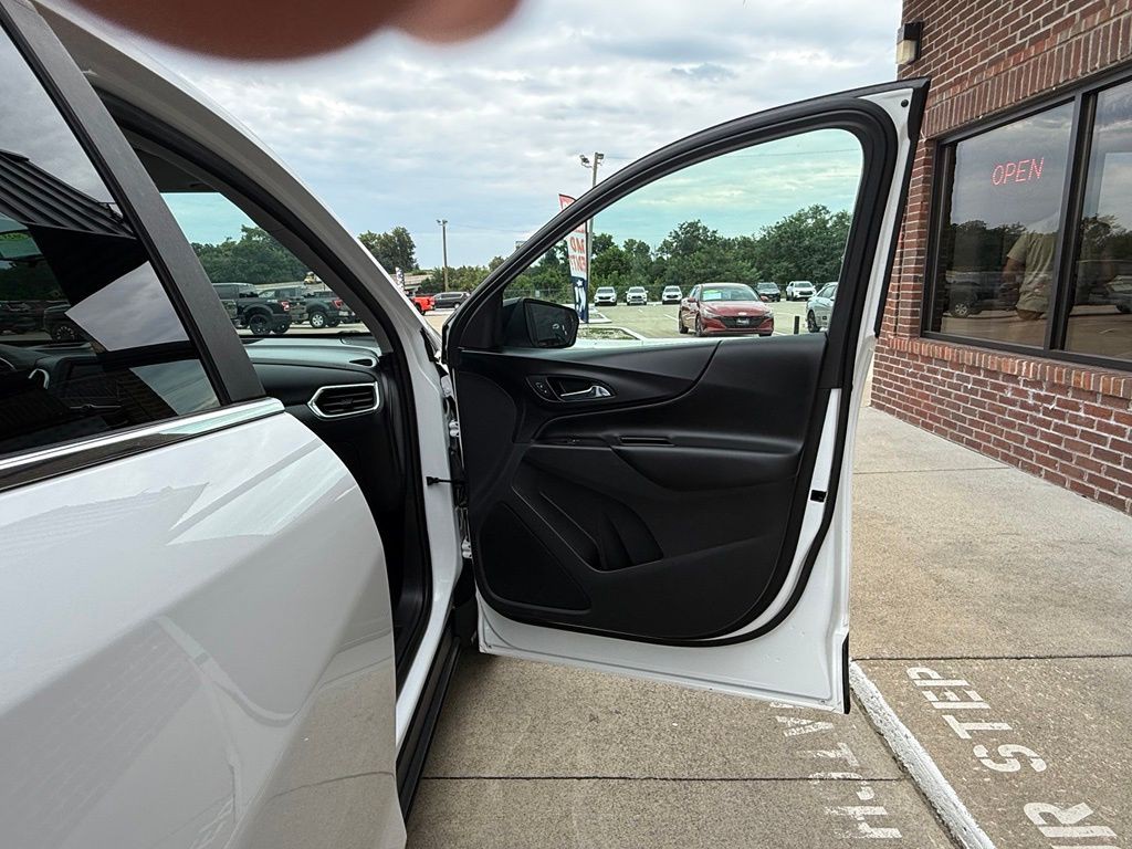 2021 Chevrolet Equinox Image 48