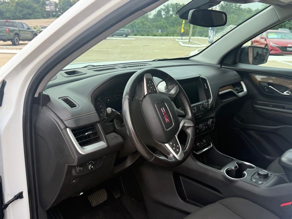 2020 GMC Terrain Image 13