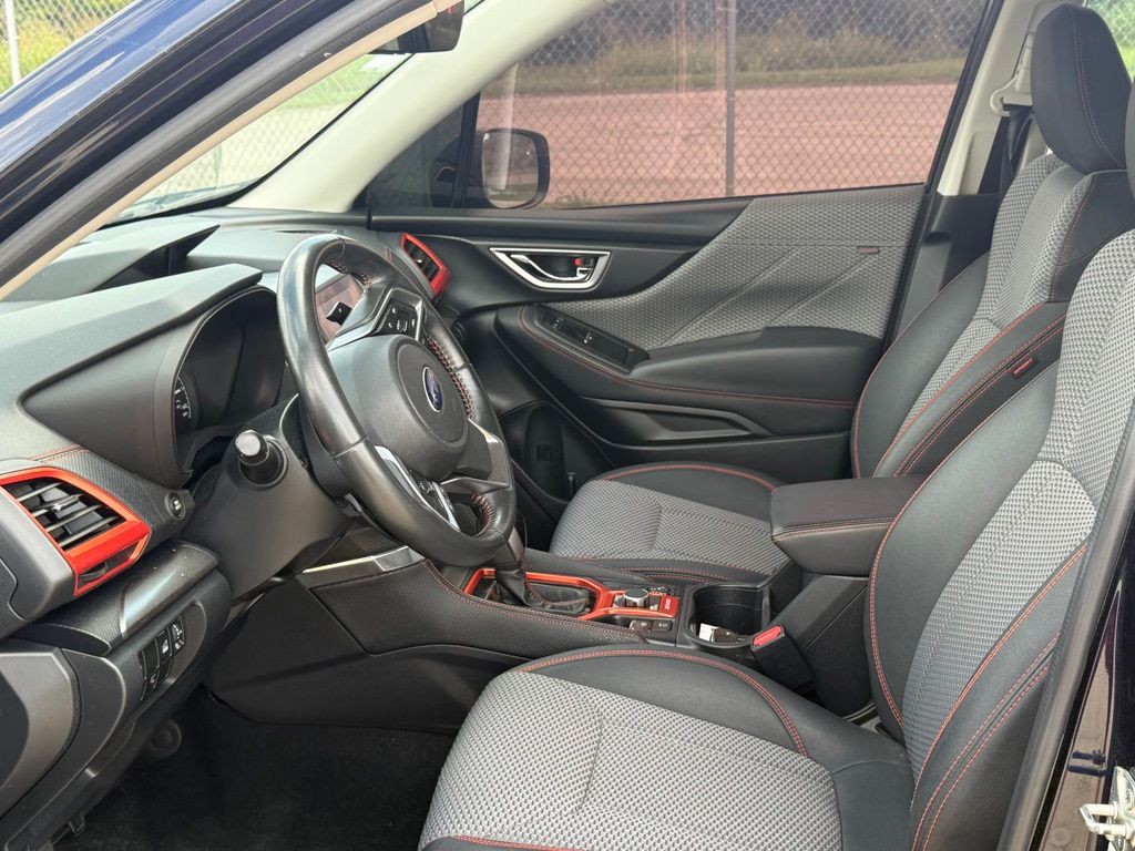 2019 Subaru Forester Image 11