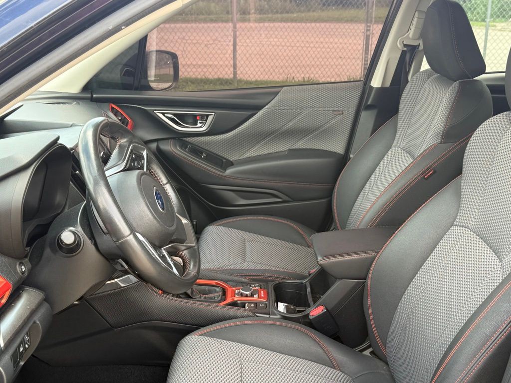 2019 Subaru Forester Image 12