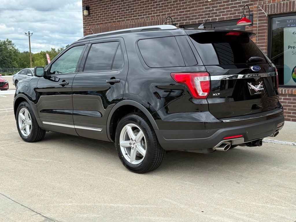2018 Ford Explorer Image 9