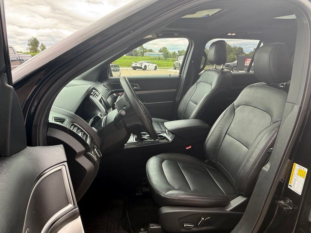 2018 Ford Explorer Image 21