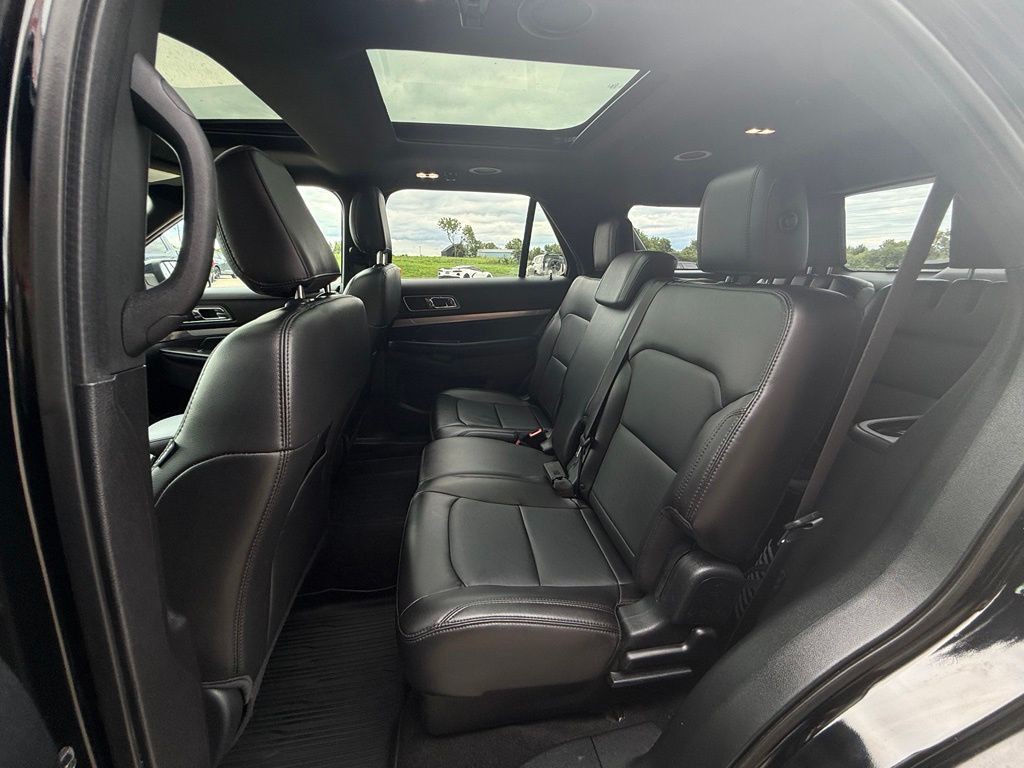 2018 Ford Explorer Image 42
