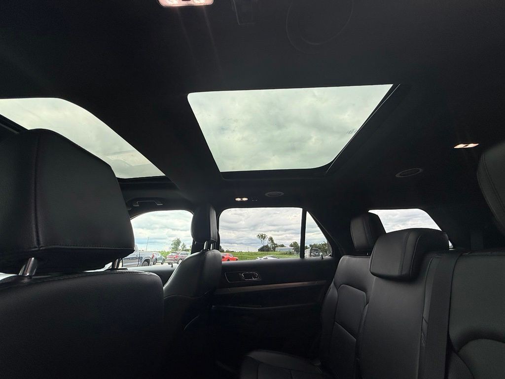 2018 Ford Explorer Image 43