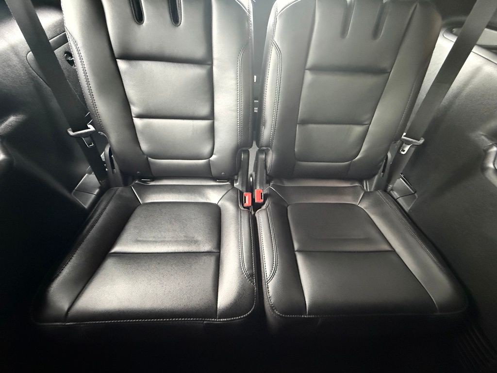 2018 Ford Explorer Image 50