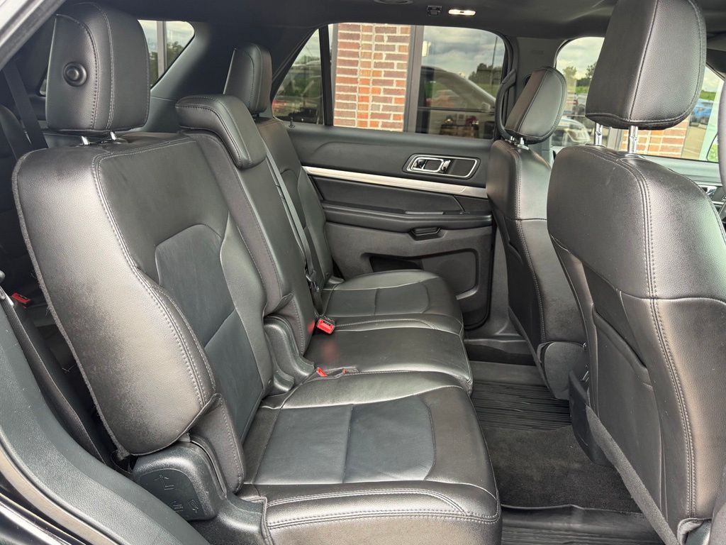 2018 Ford Explorer Image 57