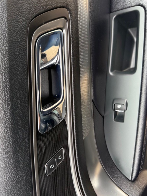 2018 Ford Explorer Image 64