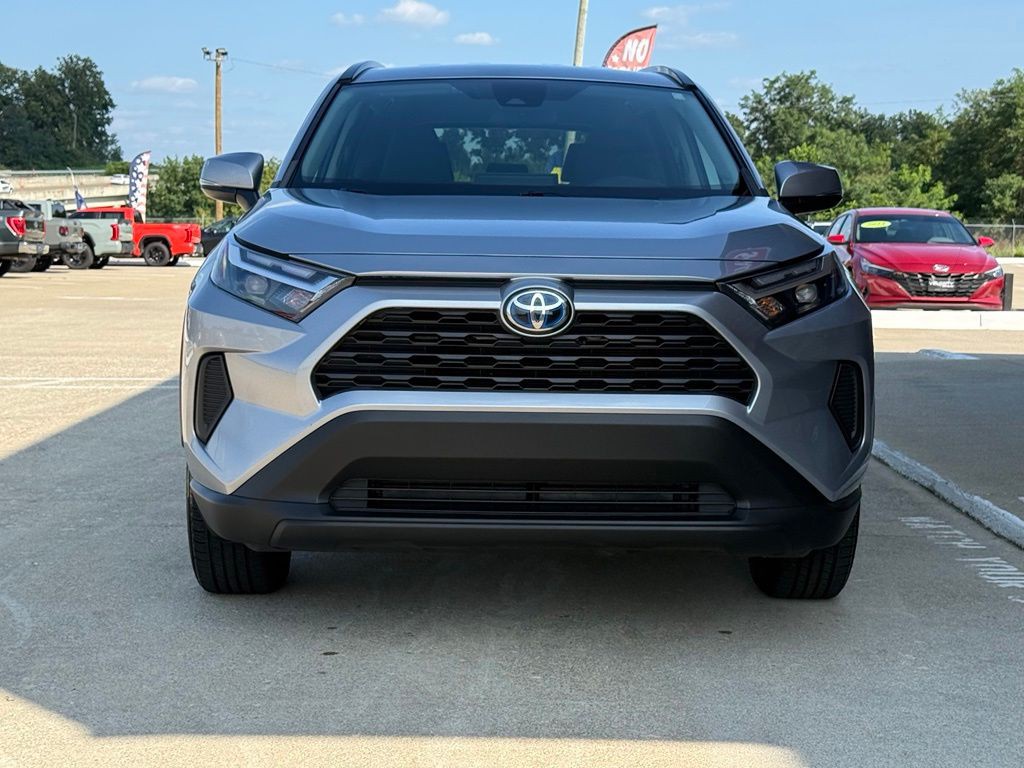 2023 Toyota Rav4 Image 2