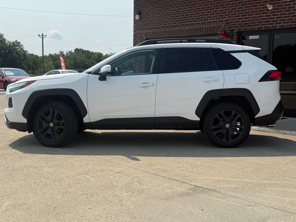 2024 Toyota Rav4 Image 5