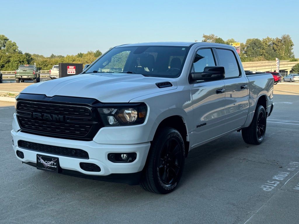 2023 RAM 1500 Image 3