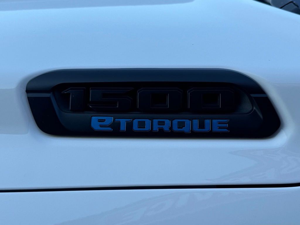 2023 RAM 1500 Image 10