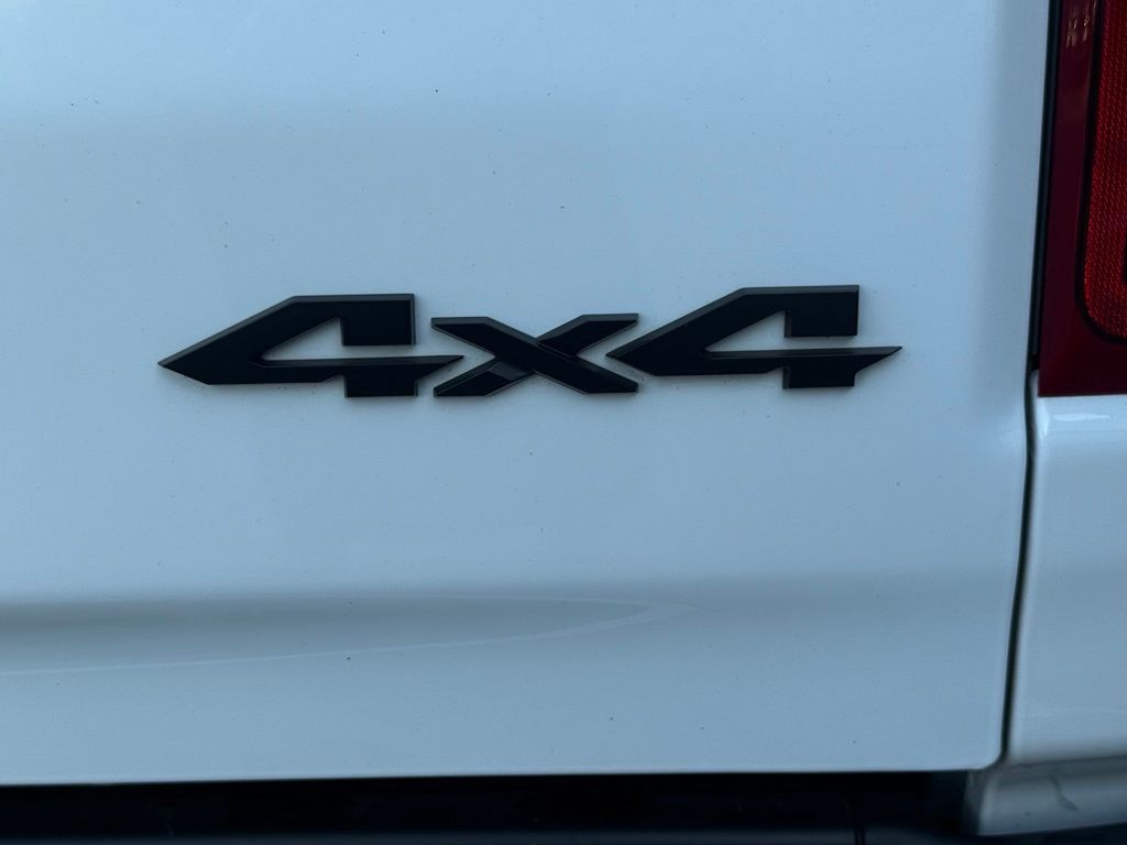 2023 RAM 1500 Image 18