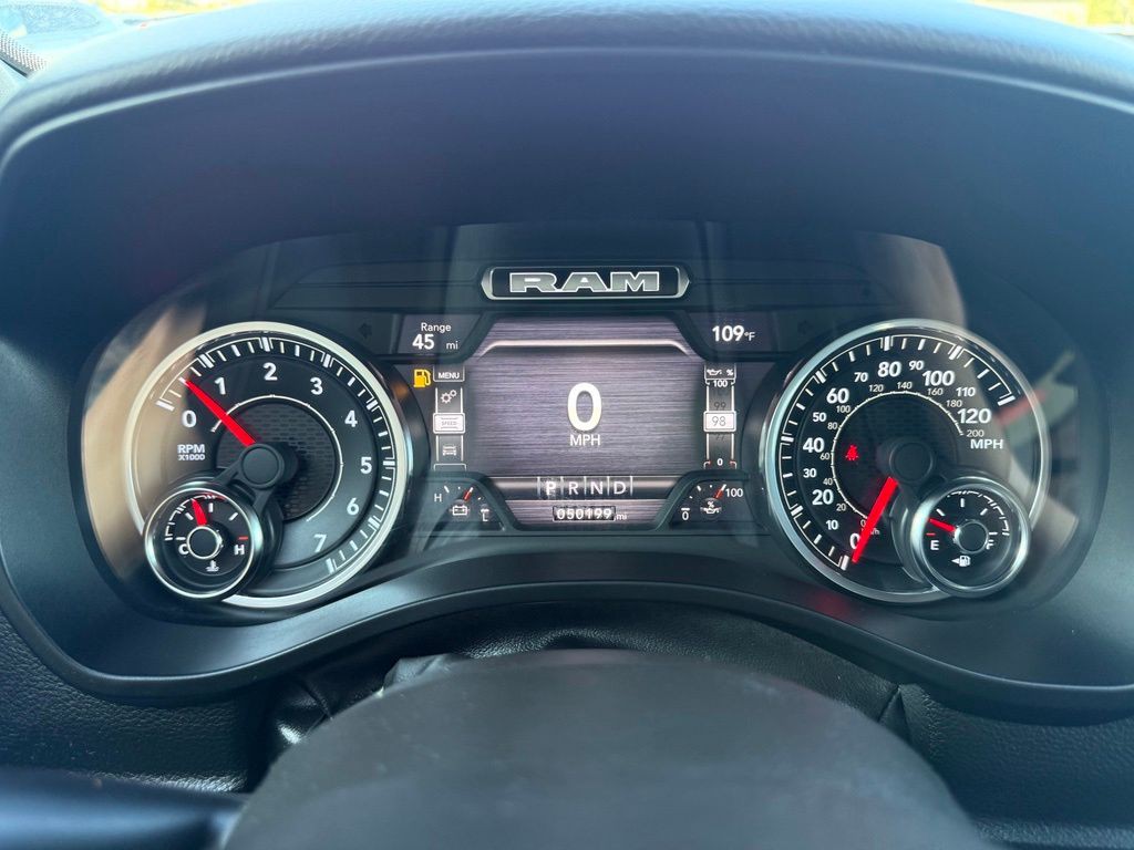 2023 RAM 1500 Image 25