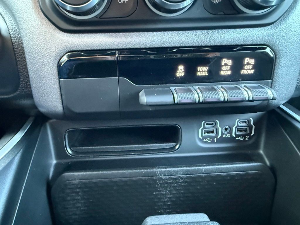 2023 RAM 1500 Image 33