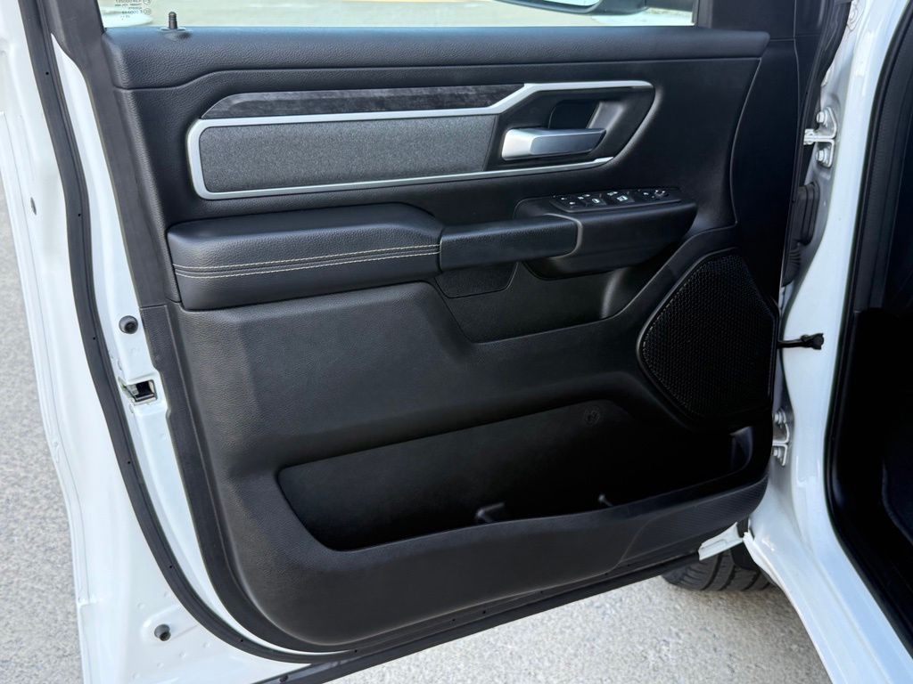 2023 RAM 1500 Image 35