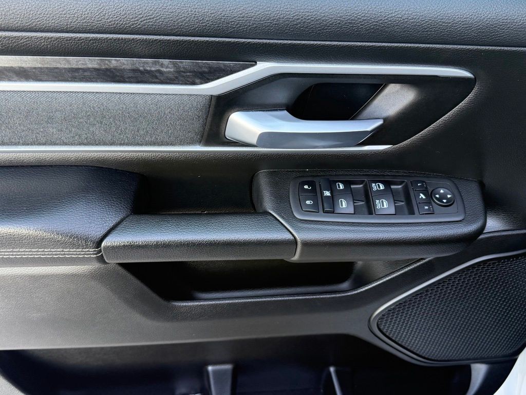 2023 RAM 1500 Image 36