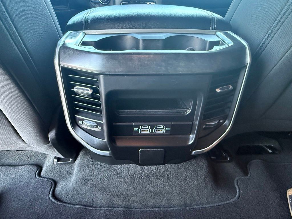 2023 RAM 1500 Image 40
