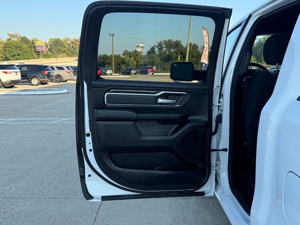 2023 RAM 1500 Image 46