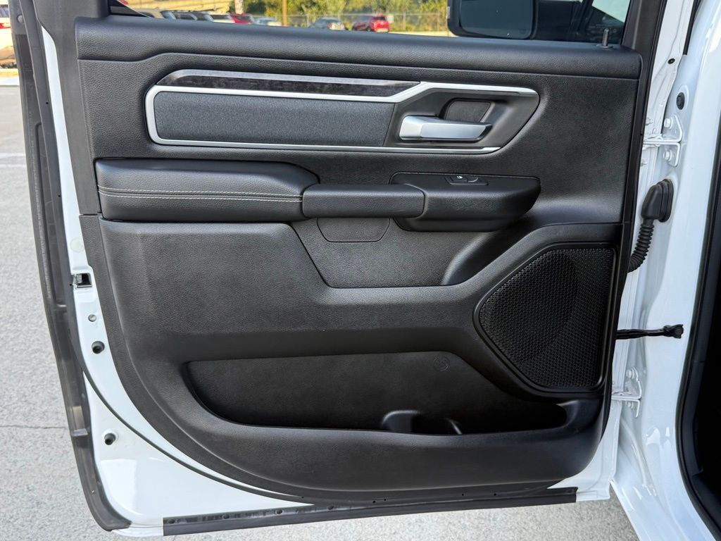 2023 RAM 1500 Image 47